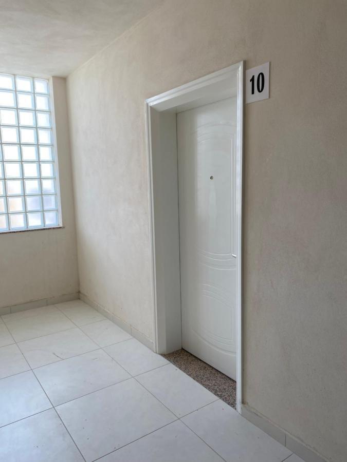 New Central Apartment Shkodër Esterno foto